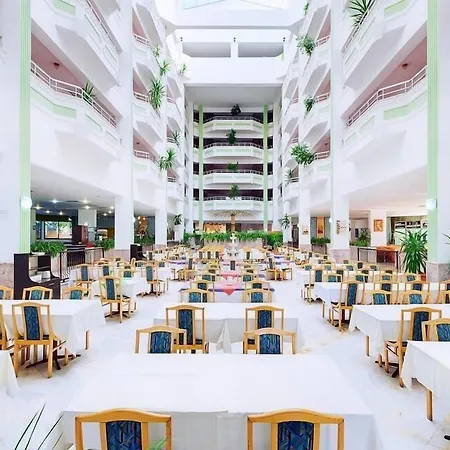 Sunshine Hotell 4*